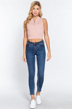 Load image into Gallery viewer, Sleeveless Rib Sweater Top W/zipper