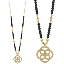 Load image into Gallery viewer, Flower Geometric Pendant Wood Bead Necklace