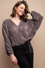 Load image into Gallery viewer, Satin Pleated Drawstring Top With Snap Button