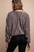 Load image into Gallery viewer, Satin Pleated Drawstring Top With Snap Button